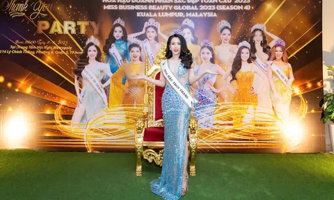 Hoa hậu Thời trang Phạm Tuyền: "Tôi rất hạnh phúc khi đạt được danh hiệu cao quý"